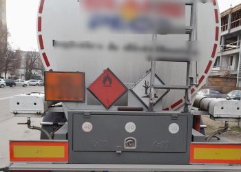 Șoferi sancționați pentru lipsa autorizației de folosire a tramei stradale și a avizului de traseu  