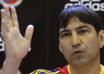 Victor Piturca, după reținere și audierile la DNA: „Nu am semnat nimic. Este un mare-mare abuz” 