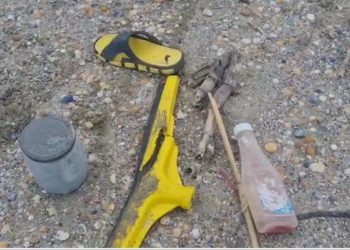 Marea se răzbună. Plaja de la Eforie Sud, inundată de gunoaie