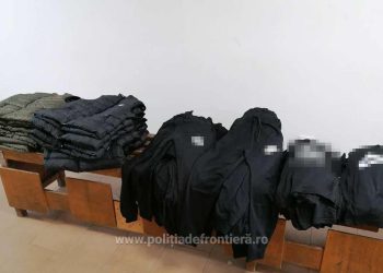 Haine contrafăcute, confiscate la Vama Veche 