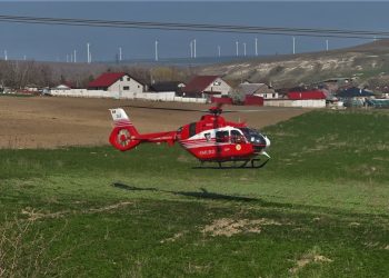 Betonieră răsturnată în județul Constanța. Intervine elicopterul SMURD (FOTO/VIDEO)