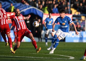 Se reia SuperLiga la fotbal