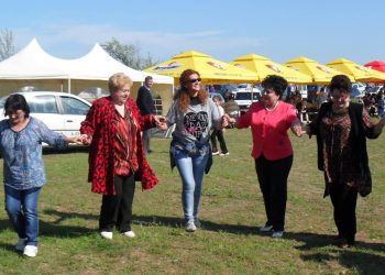 Serbare câmpenească de 1Mai, la Cumpăna