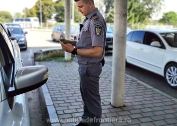 Îmbulzeală la ieșirea din țară. Timpi de așteptare de peste o oră la Vama Veche