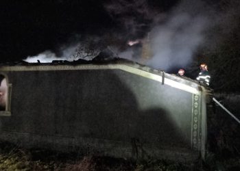 O casă din județul Tulcea s-a făcut scrum