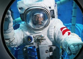 Premieră în China! Un astronaut civil va fi trimis într-o misiune spațială