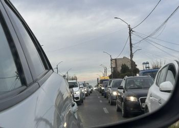 Recomandările poliţiştilor pentru siguranţa şoferilor la întoarcerea din minivacanţa de Rusalii