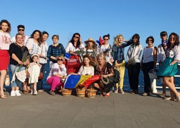 Membrele OFSD Municipiul Constanța, acțiune pe faleza Cazinoului de Sânziene – Ziua Iei