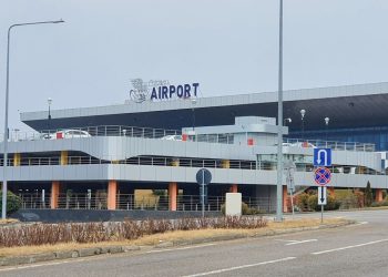 Atac armat la aeroportul din Chişinău. Cel puţin două persoane au fost ucise