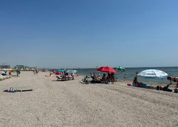 Cu cearșaful în apă, dacă se poate… 