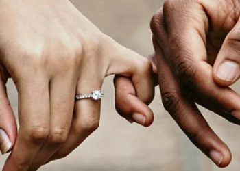 Hypnotica – Descoperă magia bijuteriilor unicat!