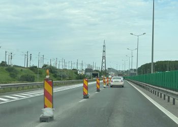 Restricții pe A2 și A4 