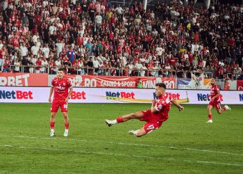 FCSB rămâne lider, Farul pe locul 7 în SuperLigă