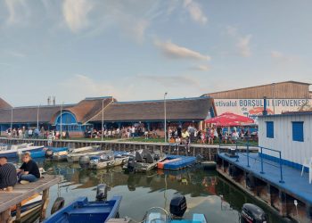 Peste 100.000 de vizitatori sunt așteptați la Festivalul borşului lipovenesc, la Jurilovca