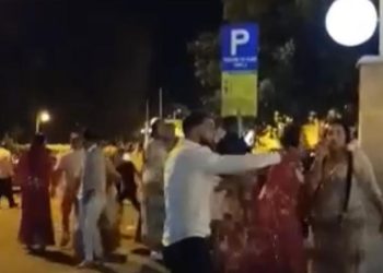 Scandal oprit de polițiști cu foc de armă, în Constanța (VIDEO)