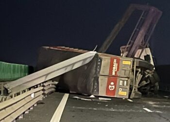 UPDATE: Trafic parțial blocat pe A2 din cauza unui accident