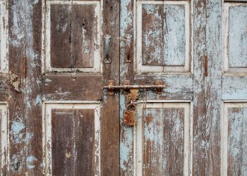 Județul Constanța, 2023: Școli fără apă, în clădiri care stau să cadă