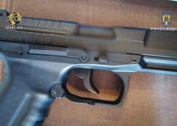 Percheziții în Mangalia, la persoane bănuite de operațiuni cu substanțe psihoactive