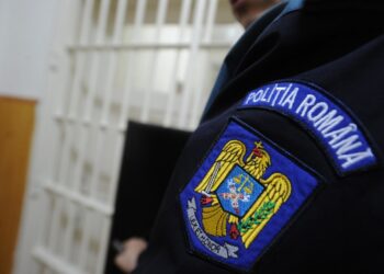 Medic din Constanța, trimis în judecată pentru fals și uz de fals