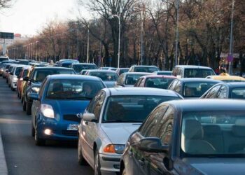 Statistici îngrijorătoare: În România, majoritatea autoturismelor sunt vechi și poluante