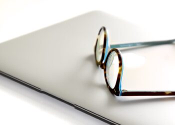 Consultații oftalmologice gratuite, la Cumpăna