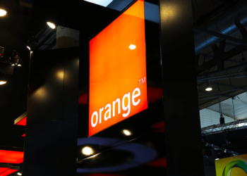 Reţeaua Orange a picat din cauza vremii. Probleme pentru utilizatorii din mai multe județe