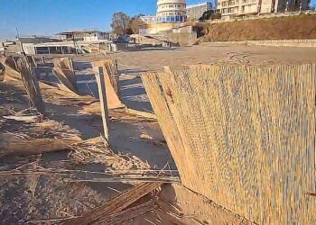 Imagini dezolante, în sudul litoralului, în urma furtunii din weekend