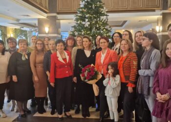 Femeile social democrate din Constanța, reprezentate la „Programul de pregătire pentru femei în politică”