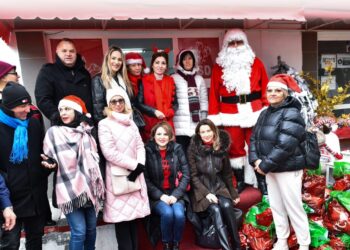 Organizația Municipală PSD Constanța a împărțit 400 de pachete, în Ajunul Crăciunului!