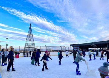 Programul patinoarului din Tulcea, la început de an 
