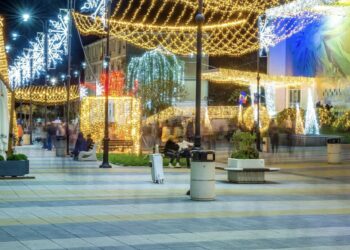 Invitație la patinoar, la Mangalia