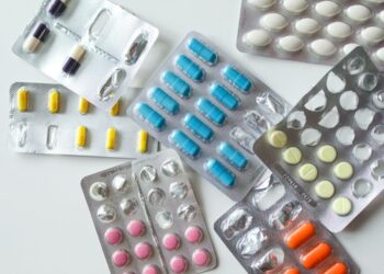 Creşte numărul pensionarilor care vor beneficia de medicamente compensate cu 90%