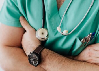 Medicii de familie cer să le fie plătite urgent restanţele