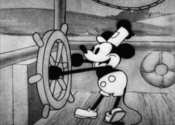 Mickey Mouse a intrat în domeniul public. Acum este un personaj negativ din filmele de groază!