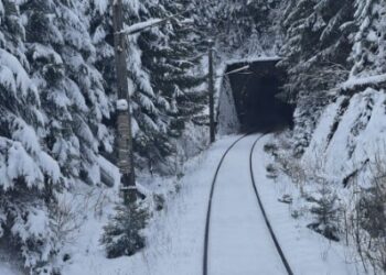 Peste 85% din trenurile CFR Călători aflate în circulaţie ajung la destinaţie fără întârzieri
