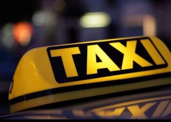 Reguli noi pentru taximetriști: POS obligatoriu și interzicerea mașinilor mai vechi de 10 ani 