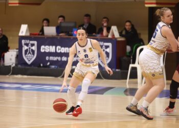 Victorie la 36 de puncte diferență