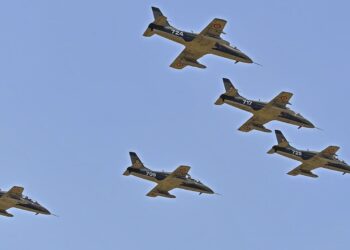 Aeronavele Forțelor Aeriene Române, zboruri de antrenament la înălțimi mici 