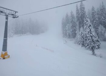 S-a întors iarna la munte (FOTO)