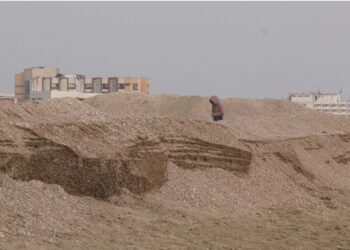 Mamaia Nord se confruntă cu fenomenul de cliffing