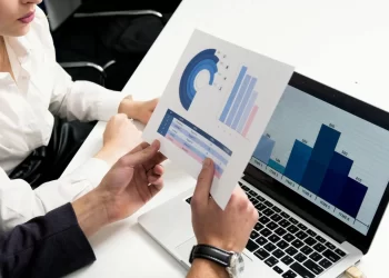 Bărbat din Constanța, cercetat pentru că a sustras 175.000 de lei din firma la care lucra