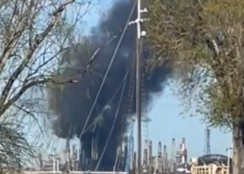 Rafinăria Petromidia, amendată cu 50.000 de lei de Garda de mediu