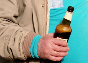 Meniu (penal) de alegeri. Iată pe ce își vând oamenii votul!