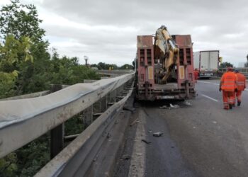 Trafic îngreunat pe A2, în urma unui incident