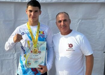 Albert Deacu de la CS Năvodari, campion național la lupte pe plajă