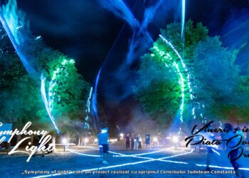„Symphony of light”, spectacol cu efecte pirotehnice şi dans cu foc organizat în Piaţa Ovidiu