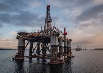 Greenpeace România: Acordul de mediu pentru proiectul Neptun Deep trebuie respins