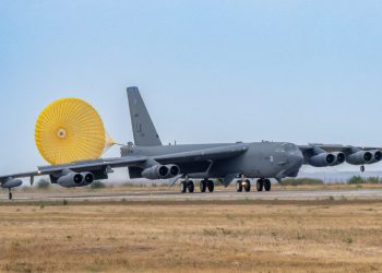Două avioane B-52H Stratofortress ale Forțelor Aeriene SUA vor fi prezentate, mâine, la Mihail Kogălniceanu
