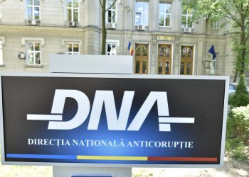 Directorul unei societăți ce aparține Consiliului Local Mangalia, reținut după un flagrant