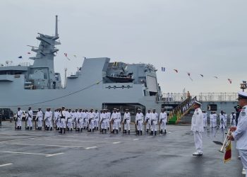 Nava Hunain este predată azi Marinei Militare a Pakistanului